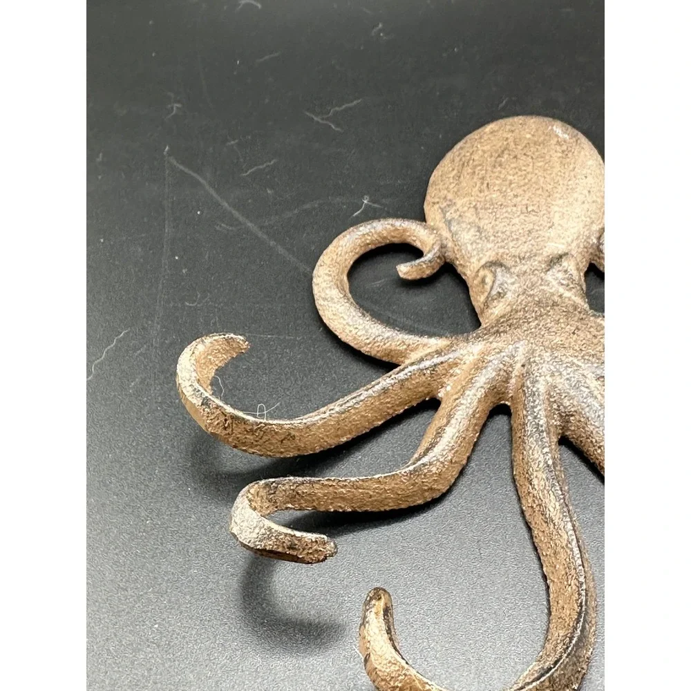 Octopus 8 tentacles Brush Bronze Cast Iron Nautical Wall Decor Greyjoy GOT Heavy